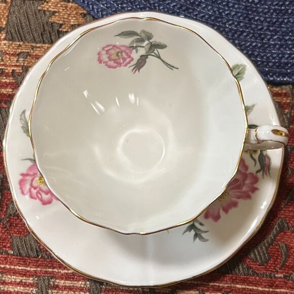 Adderly Fine China Floral Tea Set - Picture 2 of 6